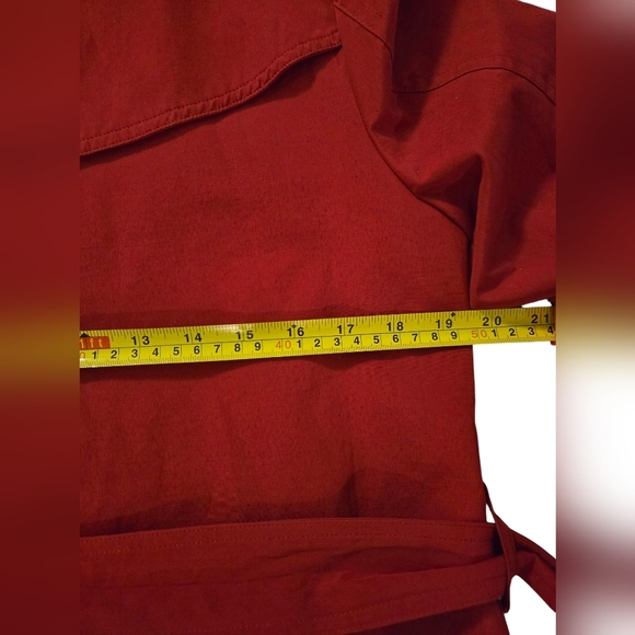 HOBBS LONDON Red Trench Coat with Belt. Umbrella lined. Size 12 UK/ 8 US - Picture 7 of 10